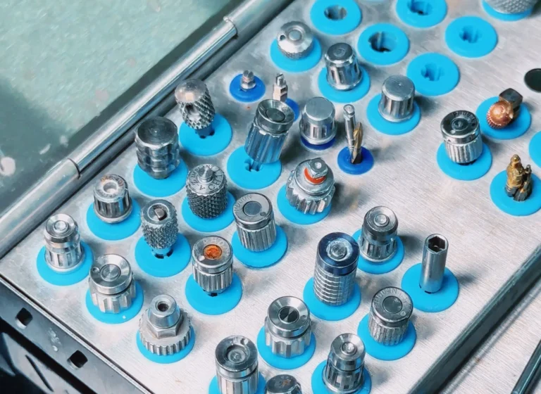 Che cosa è l’implantologia All-on-4